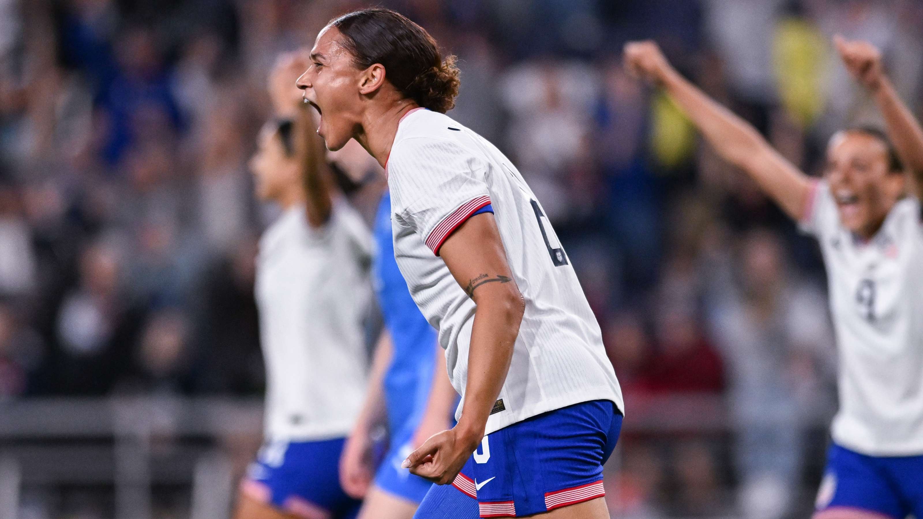 通过与新西 通过与新西